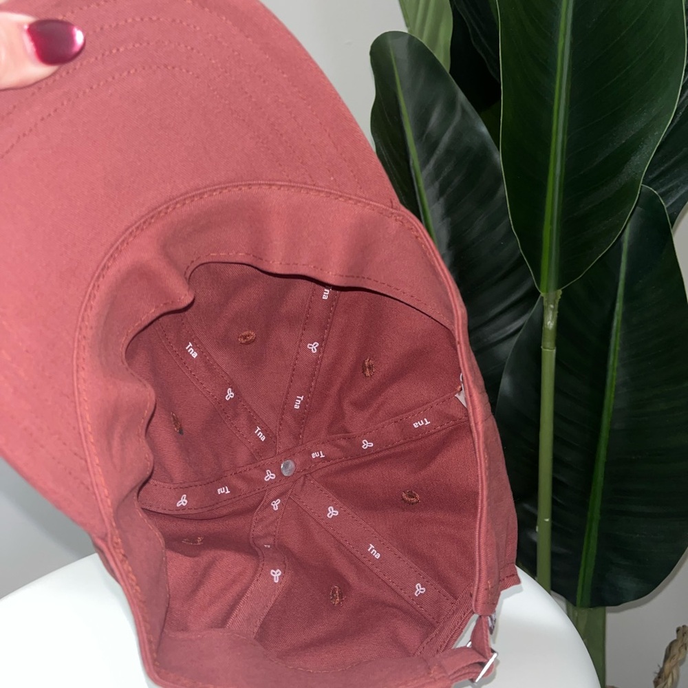 Aritzia Dad Baseball Cap π§’ - Picture 2 of 3